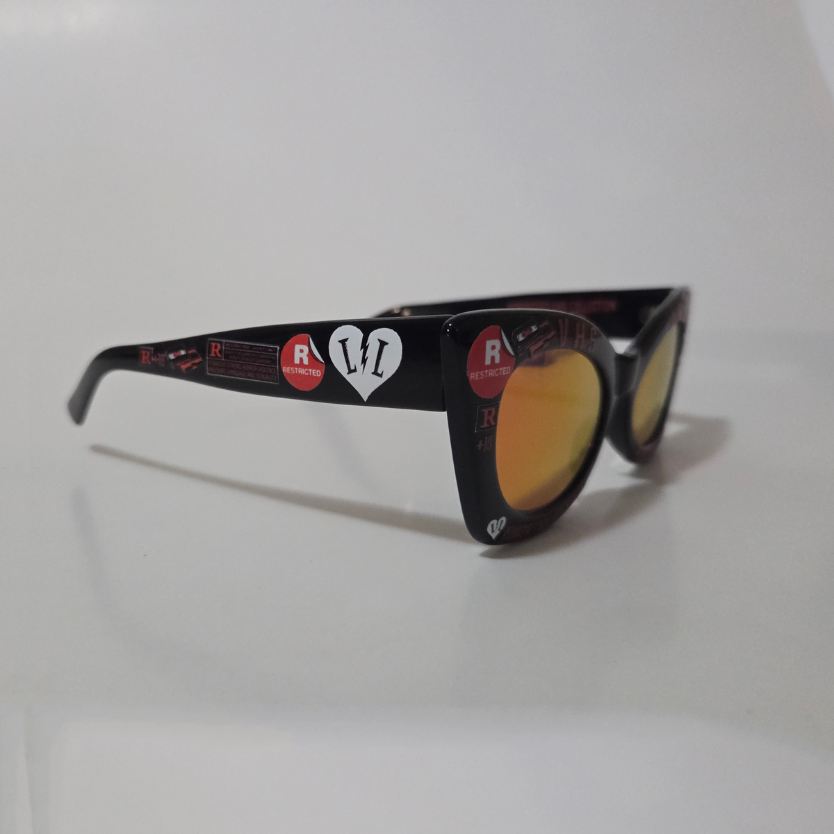 VHS FRAMES